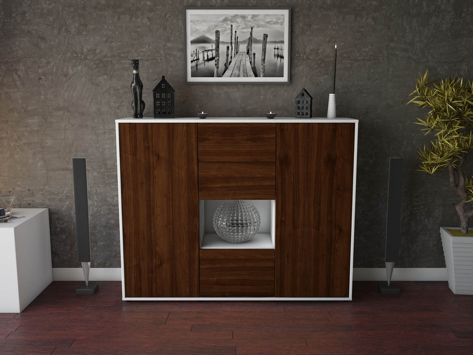 Highboard Nikolina, Walnuss Front (136x108x35cm) - Stil.Zeit Möbel GmbH