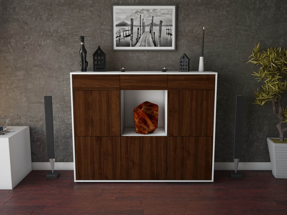 Highboard Serafina, Walnuss Front (136x108x35cm) - Stil.Zeit Möbel GmbH