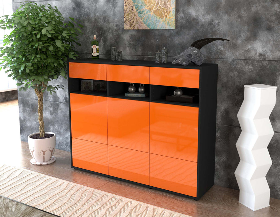 Highboard Tosca, Orange Seite (136x108x35cm) - Stil.Zeit Möbel GmbH