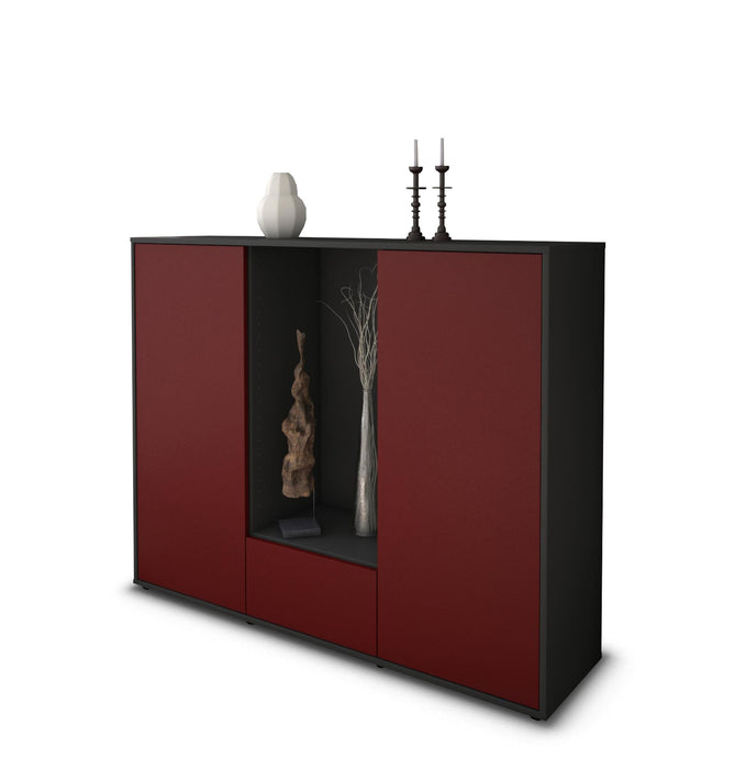 Highboard Nuccia, Bordeaux Studio (136x108x35cm) - Stil.Zeit Möbel GmbH