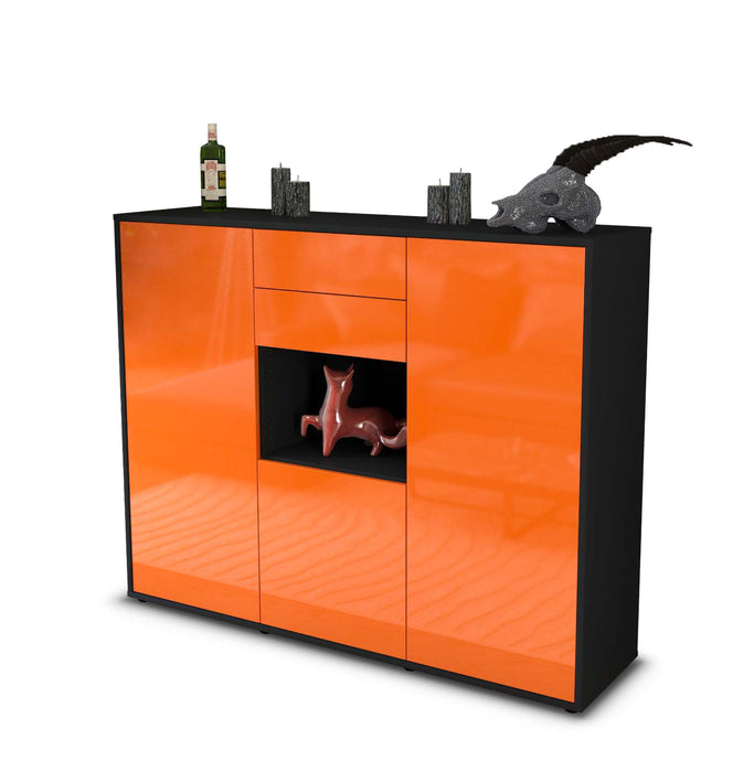 Highboard Penelope, Orange Studio (136x108x35cm) - Stil.Zeit Möbel GmbH