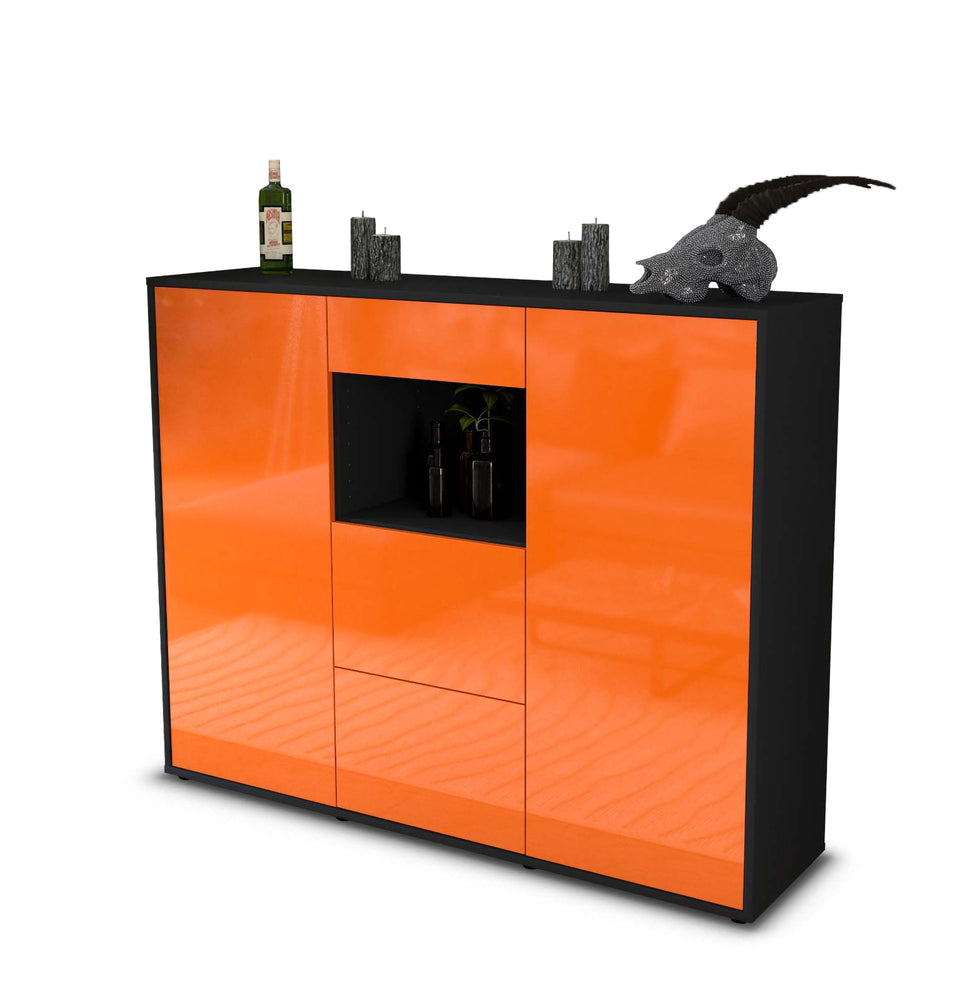 Highboard Rachelle, Orange Studio (136x108x35cm) - Stil.Zeit Möbel GmbH