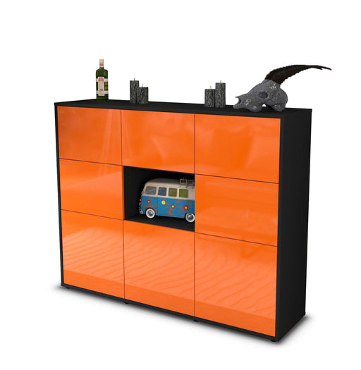 Highboard Silvia, Orange Studio (136x108x35cm) - Stil.Zeit Möbel GmbH