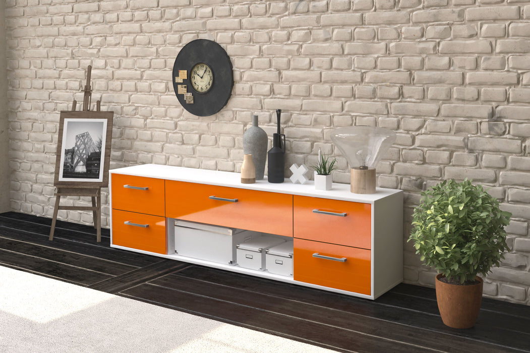 Lowboard Babetta, Orange Seite (180x49x35cm) - Stil.Zeit Möbel GmbH