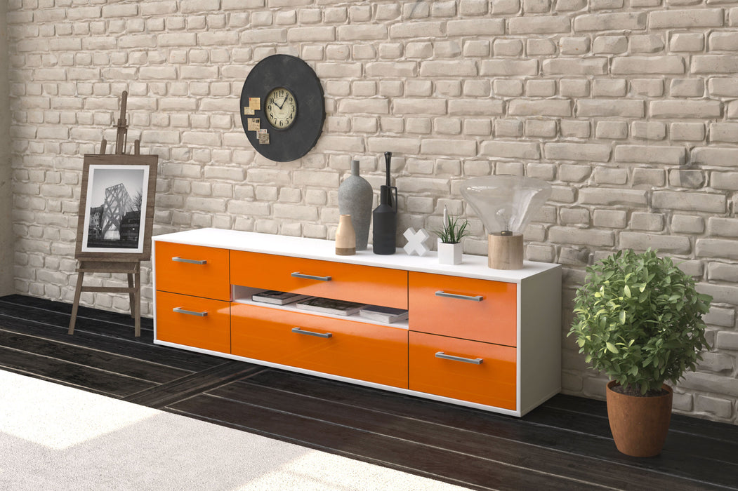Lowboard Bjonda, Orange Seite (180x49x35cm) - Stil.Zeit Möbel GmbH